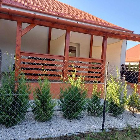 Mini Zoo Apartman Nagykanizsa Exterior foto