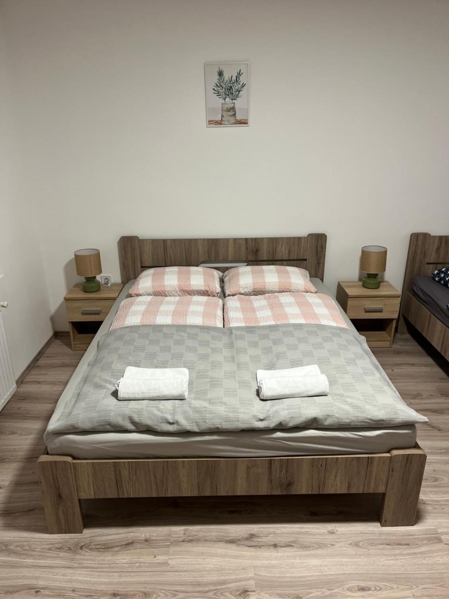 Mini Zoo Apartman Nagykanizsa Exterior foto